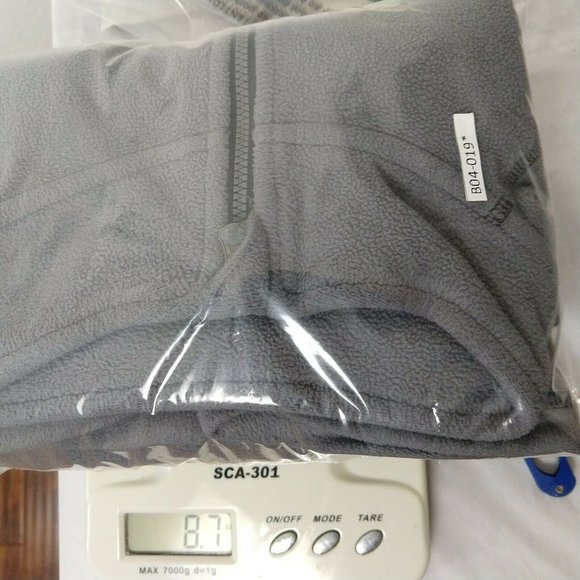 Under Armour Men's 1/4 Zip Fleece Sweatshirt Arm Pocket Gray Size M Loose - Picture 9 of 9